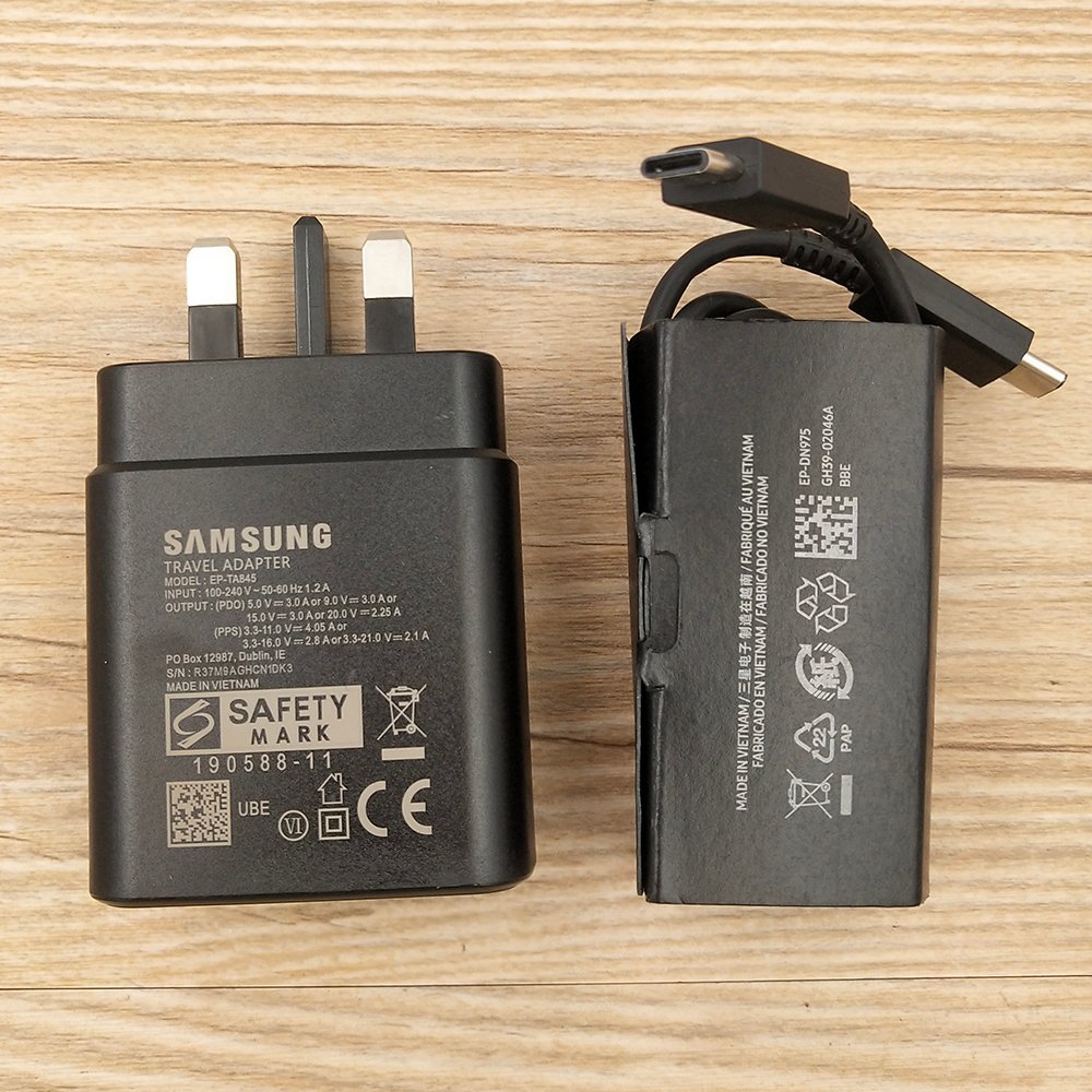 Original Samsung 45W USB Type C To C Super Fast Charger Adapter - Image 8
